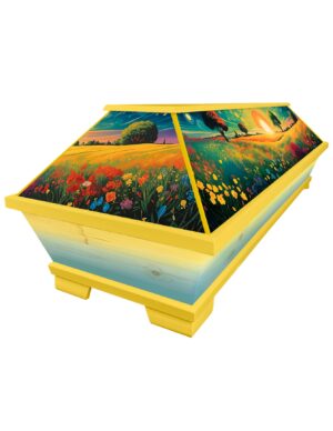 Farbenfroher Sarg mit gelbem Sommer-Motiv einer bunten Blumenwiese